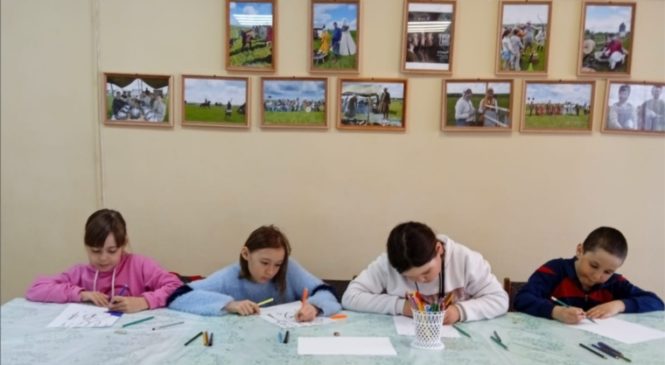 Конкурс рисунков « Весенняя капель» в Большетаябинском СДК
